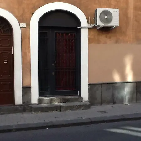 Apartment Gisira Al Borgo